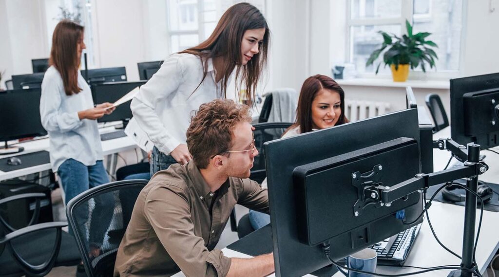 Integracje Business Central z innymi systemami – jak to działa? Integracje Business Central z innymi systemami – jak to działa?